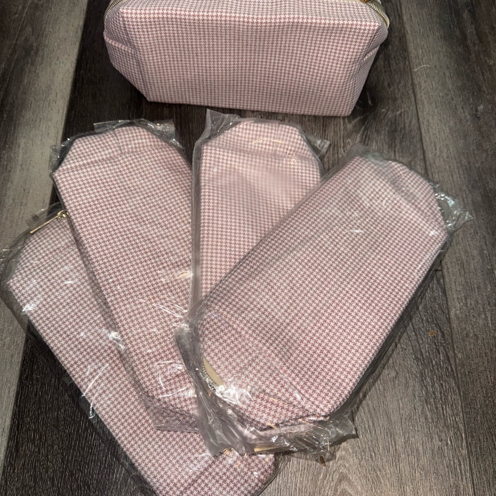 Pink Gingham Cosmetic Bags Set